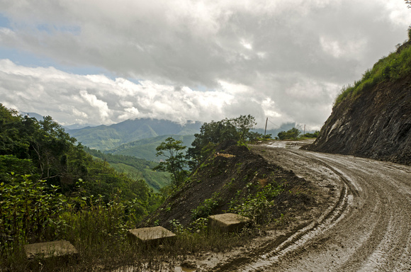 Road between Falam and Hakha