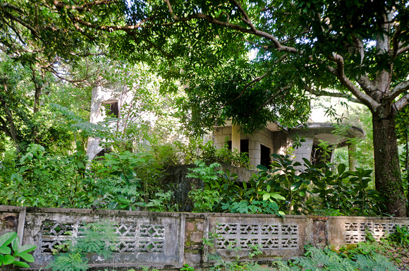 One of Kep's abandoned Villas.1
