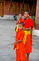 3 young monks at Wat Saen