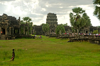 Picker at Angkor