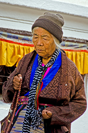 Tibetan lady at Swayambhunath, Kathmandu