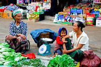 Market scene Muang Sing